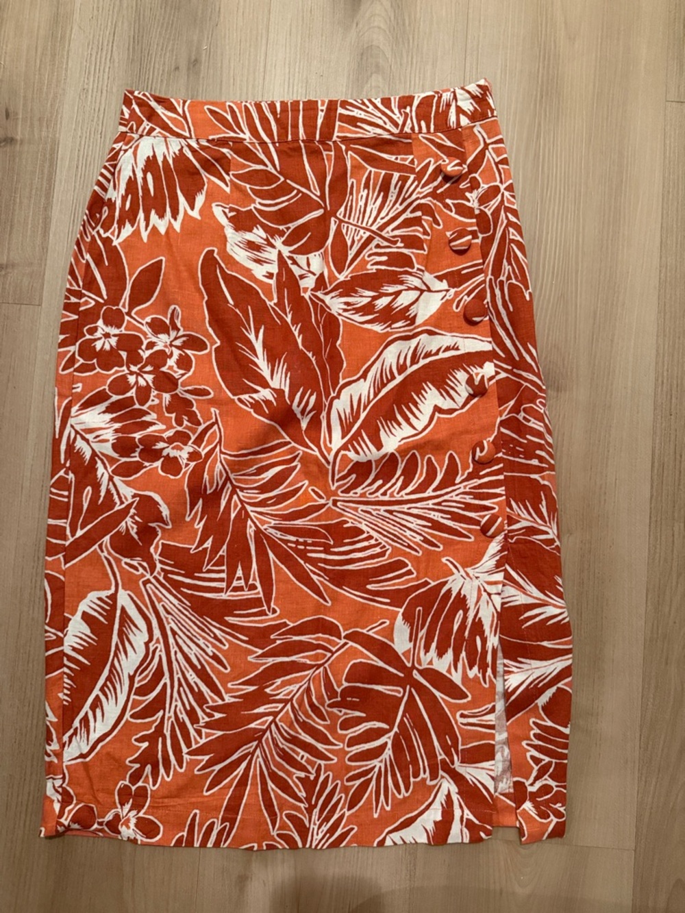 Forever 21 Coral and White Floral Skirt